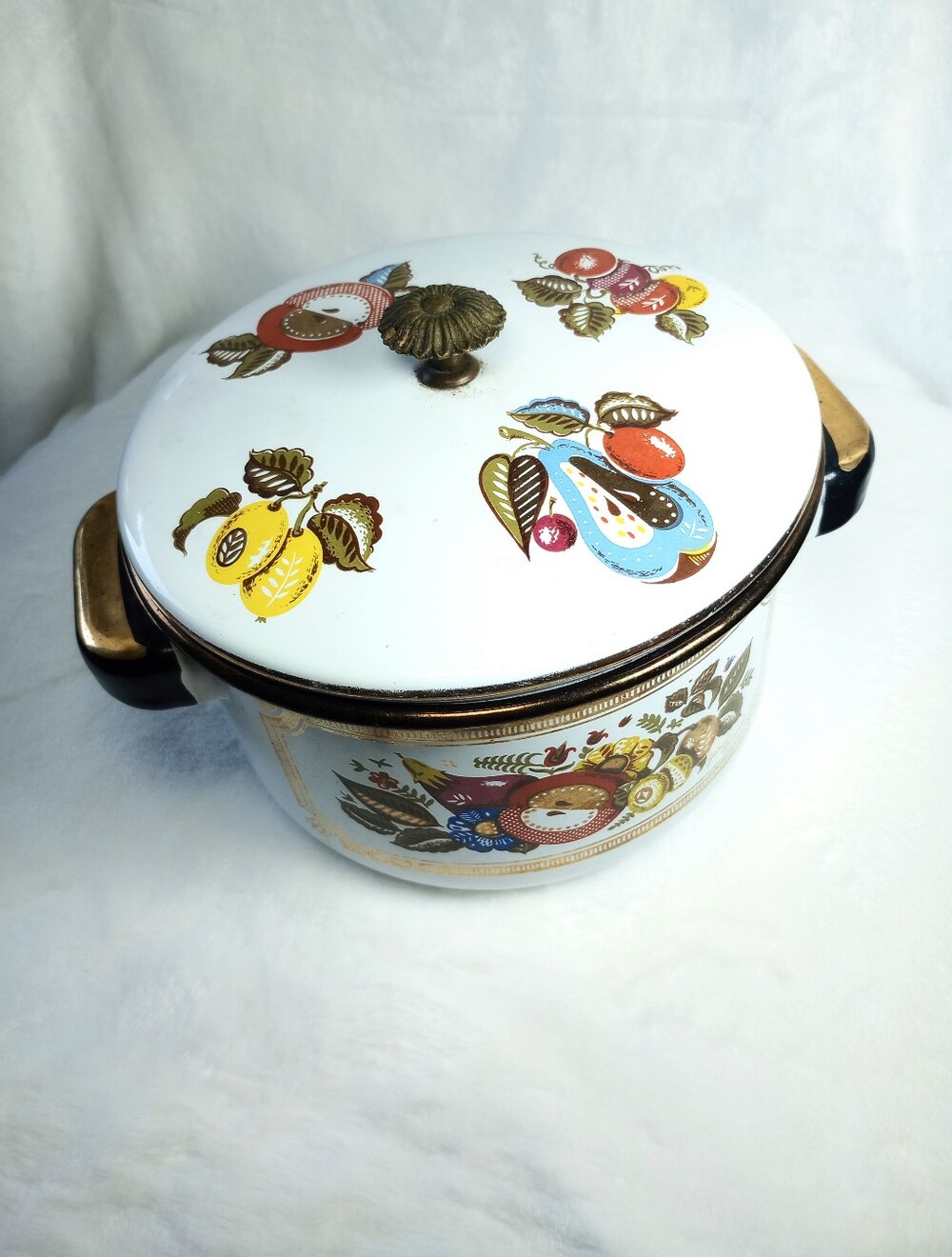 VTG George's Briard Cottage Granny Metal Enamel Coated Pan Fruit Pattern 2-6 Qt